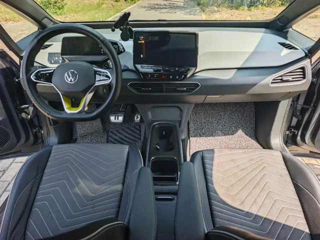 Volkswagen ID.3 — Фото автомобиля 7