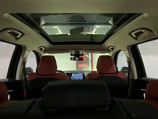 BMW X1 — Фото автомобиля 14