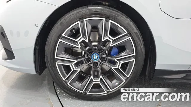BMW 5-Series 5 серия (G60) — Фото автомобиля 5