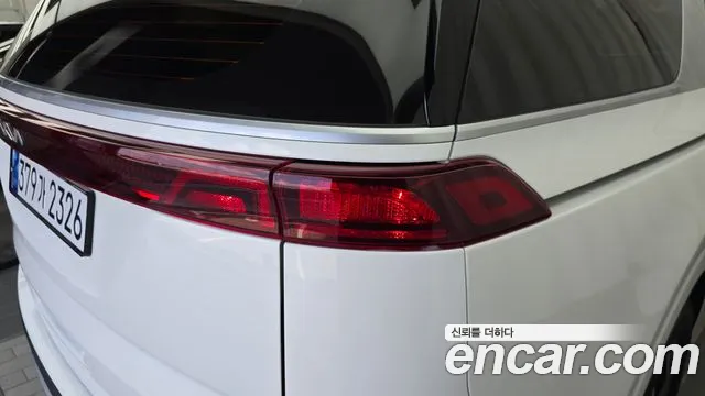 Kia Canival Carnival 4 поколение Дизель 9 мест Prestige — Фото автомобиля 23