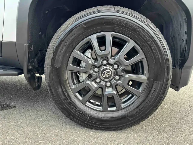 Toyota Prado — Фото автомобиля 5