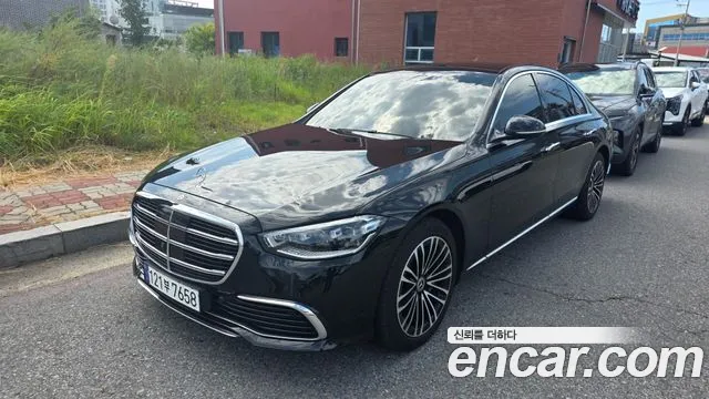 Фотография автомобиля — Mercedes-Benz S-Class W223
