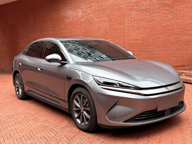BYD Qin L — Фото автомобиля 3