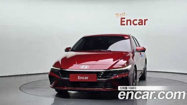 Hyundai AVANTE Новый Avante (CN7) — Фото автомобиля 3