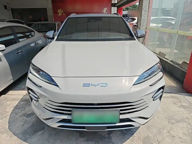 BYD Song PLUS — Фото автомобиля 2