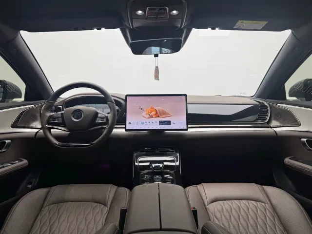 BYD Han — Фото автомобиля 3