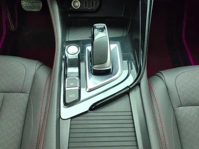 Dongfeng Fengshen AX7 — Фото автомобиля 15