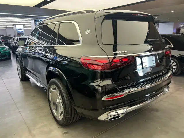 Mercedes-Benz GLS-Class — Фото автомобиля 15