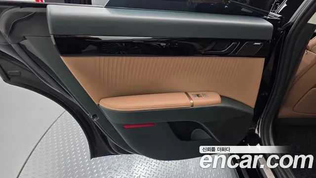 Hyundai Grandeur GN7 — Фото автомобиля 14