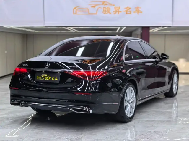 Mercedes-Benz S-Class — Фото автомобиля 6