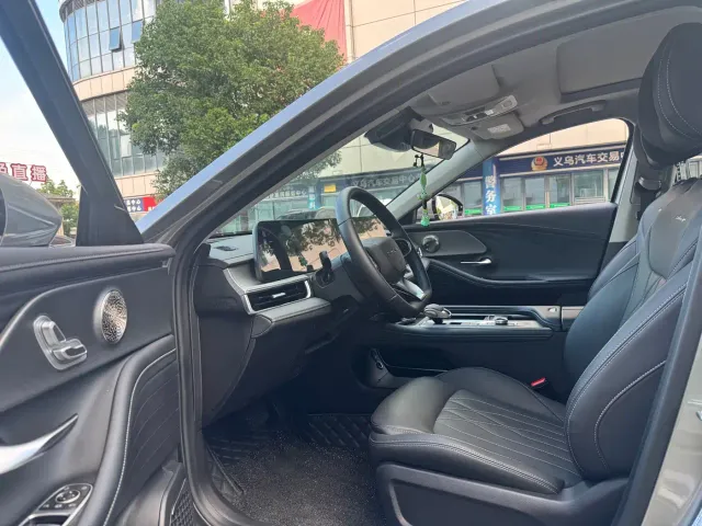 Chery Arrizo 8 — Фото автомобиля 10
