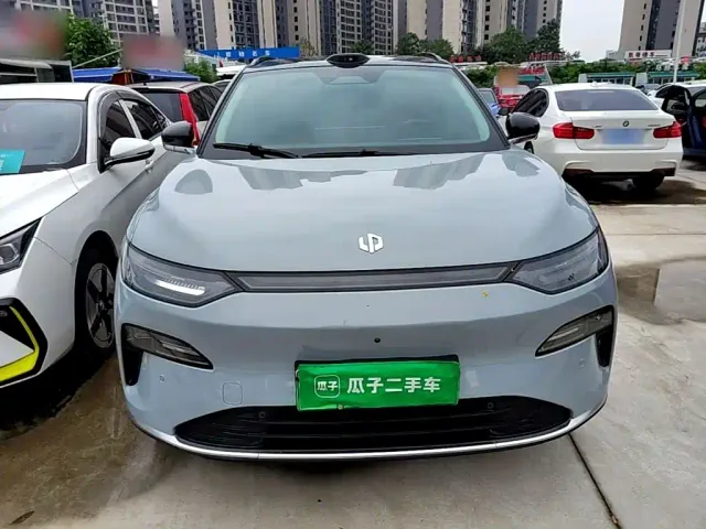 Leapmotor C11 — Фото автомобиля 2