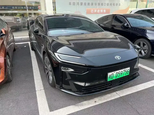 Toyota BoZhi 7 — Фото автомобиля 2
