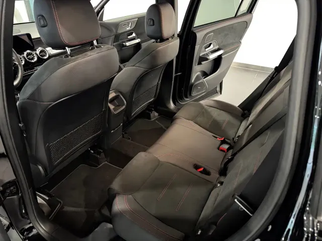 Mercedes-Benz GLB AMG — Фото автомобиля 7