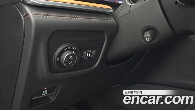 Jeep Cherokee WL — Фото автомобиля 28