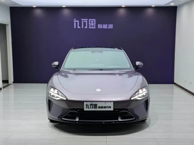 Xiaomi SU7 — Фото автомобиля 2