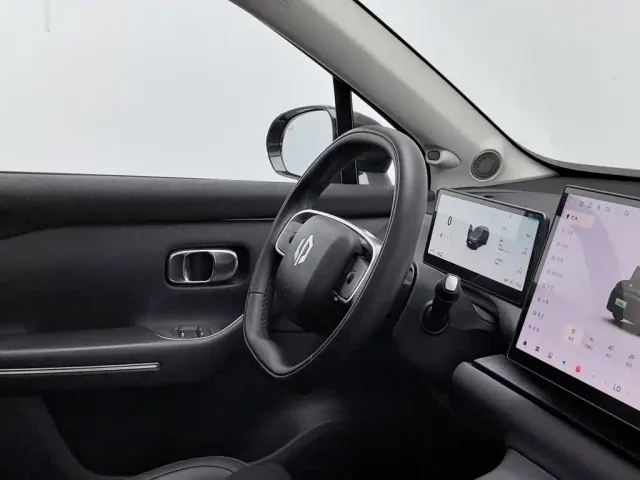 Leapmotor C10 — Фото автомобиля 22