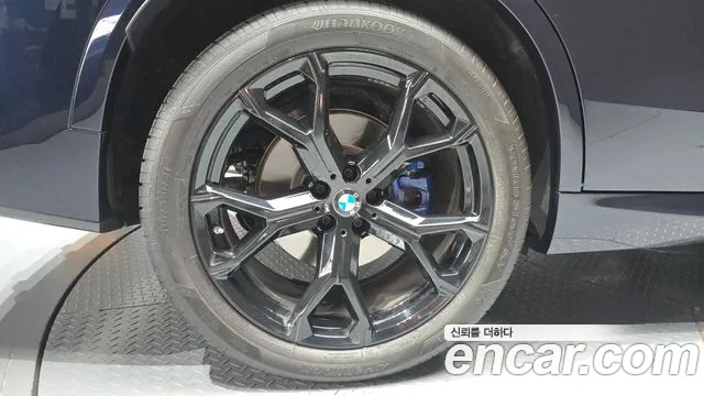 BMW X5 xDrive 40i M Sport — Фото автомобиля 5