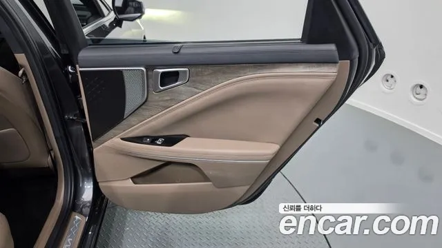 Kia K8 Hybrid — Фото автомобиля 14