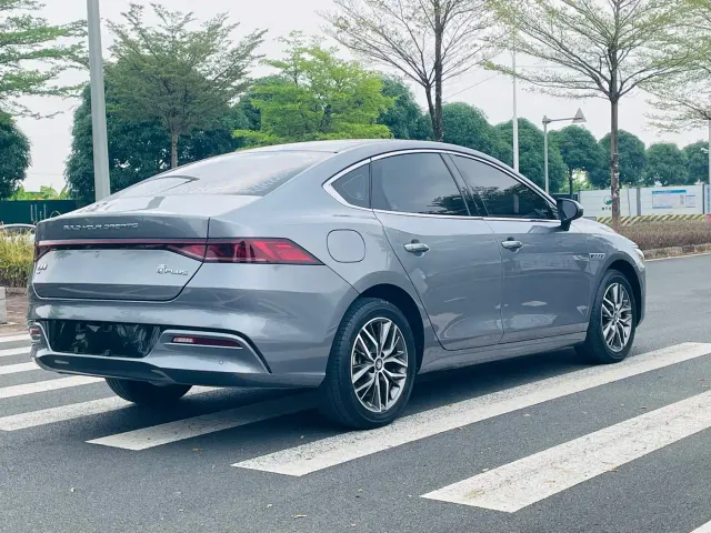 BYD Qin PLUS — Фото автомобиля 5
