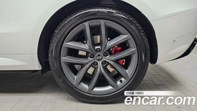 Land Rover Range Rover Sport — Фото автомобиля 5