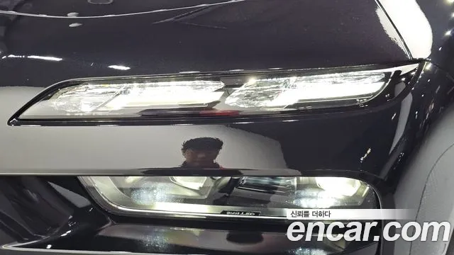 BMW i7 G70 — Фото автомобиля 7