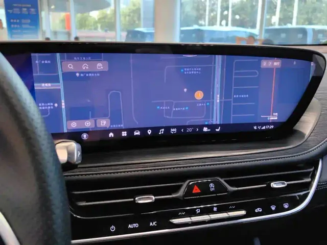 Buick LaCrosse — Фото автомобиля 13