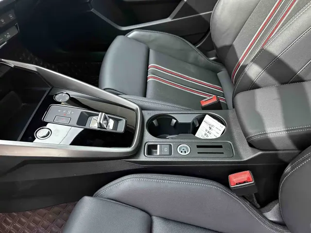 Audi A3 — Фото автомобиля 24