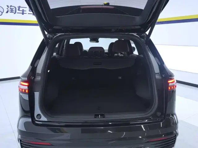 Geely Xingyue L 2021 2.0TD DCT EVO FWD Premium — Фото автомобиля 4