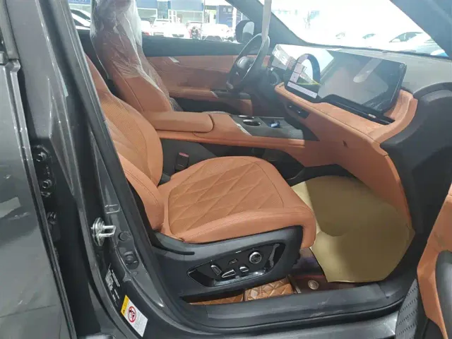 Changan CS75 Plus — Фото автомобиля 24