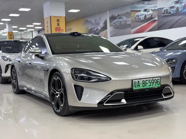 Xiaomi SU7 — Фото автомобиля 3