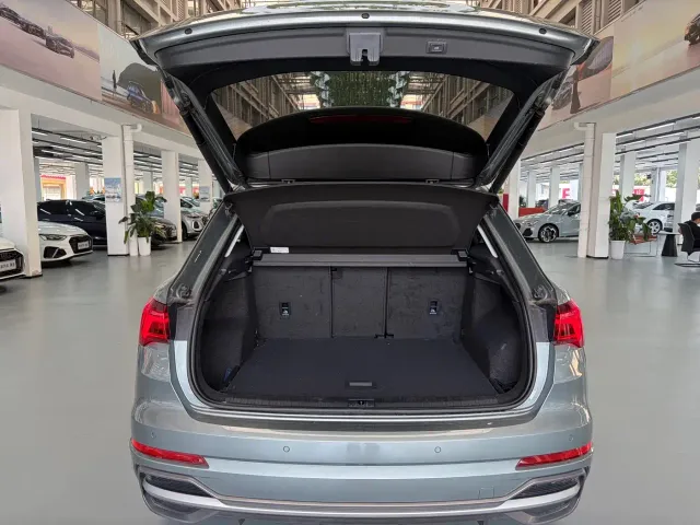 Audi Q3 — Фото автомобиля 6