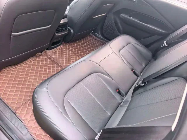 Wuling Starlight — Фото автомобиля 11