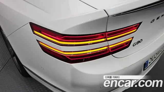 Genesis G80 Бензин 2.5 турбо AWD — Фото автомобиля 22