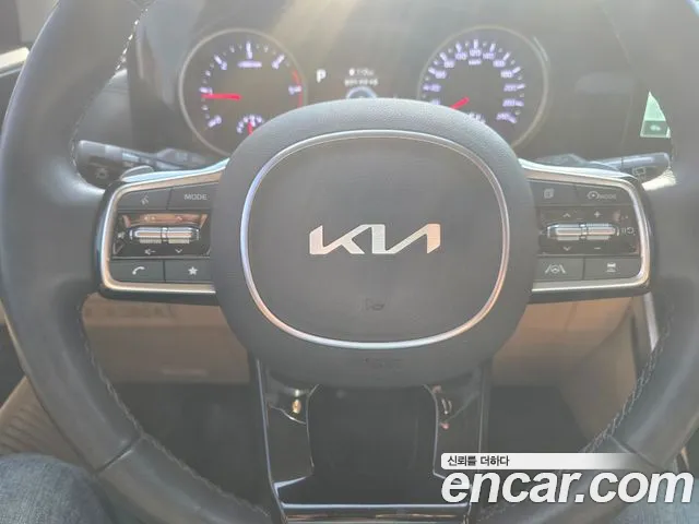 Kia Canival Carnival 4 поколение Дизель 9 мест Noblesse — Фото автомобиля 9