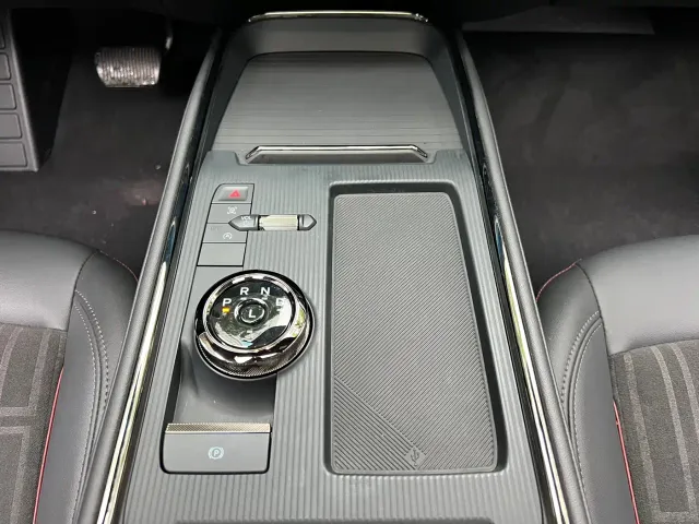 Ford Mondeo — Фото автомобиля 13