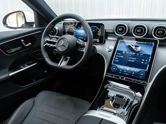 Mercedes-Benz C-Class — Фото автомобиля 25
