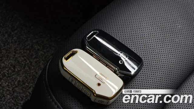 Kia Niro The All New — Фото автомобиля 21
