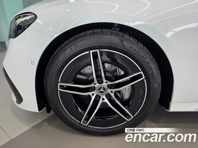 Mercedes-Benz E-Class W214 — Фото автомобиля 5