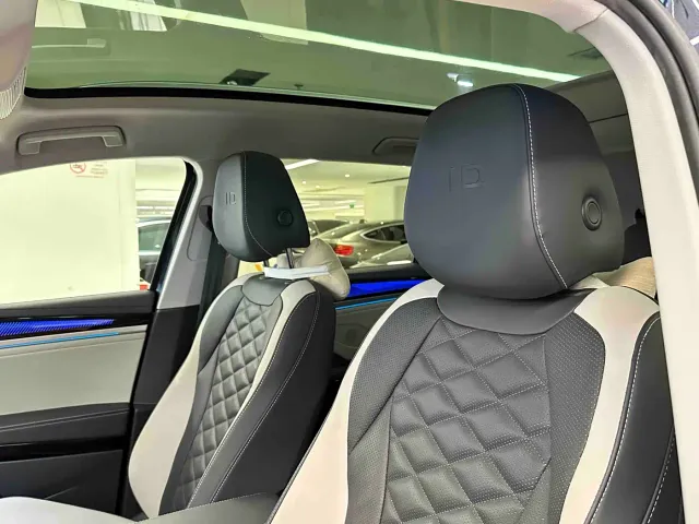 Volkswagen ID.6 CROZZ 2021 Facelift Long Range PRO — Фото автомобиля 11