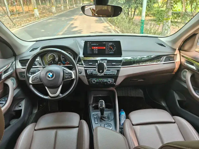 BMW X1 — Фото автомобиля 13