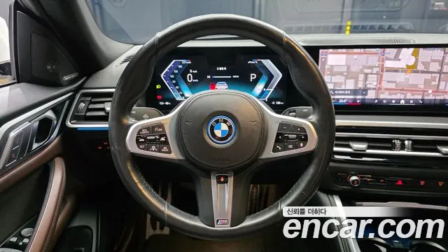 BMW i4 — Фото автомобиля 19