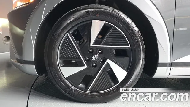 Hyundai Ioniq5 Long Range AWD — Фото автомобиля 5