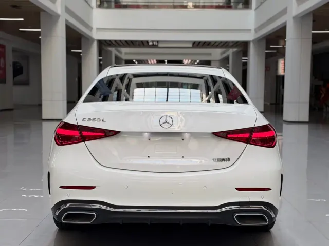 Mercedes-Benz C-Class — Фото автомобиля 6