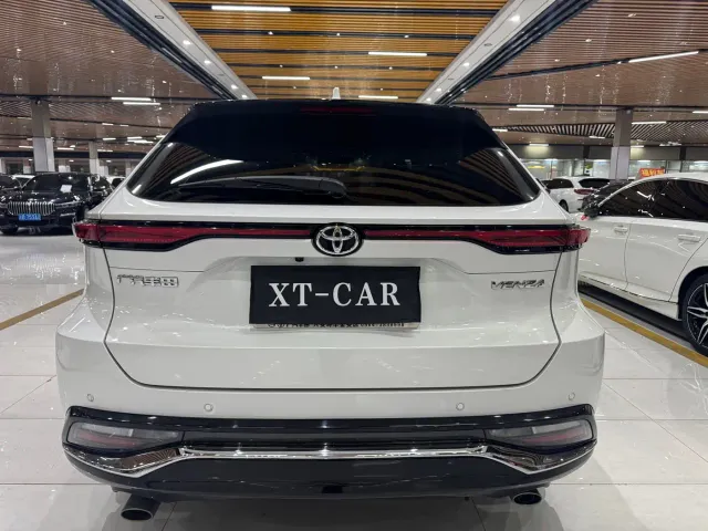 Toyota Venza — Фото автомобиля 16