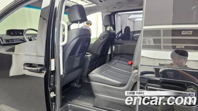 Hyundai Staria — Фото автомобиля 17