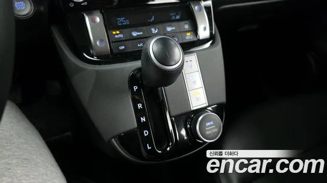 Hyundai Casper Casper Inspiration — Фото автомобиля 9