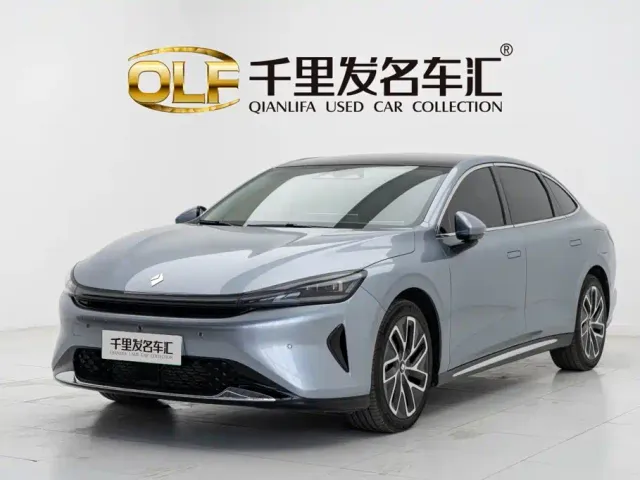 Фотография автомобиля — Baojun Xiangjing