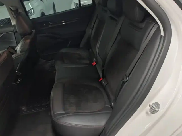 Ford Mondeo — Фото автомобиля 16