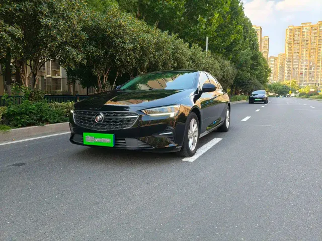 Фотография автомобиля — Buick Regal